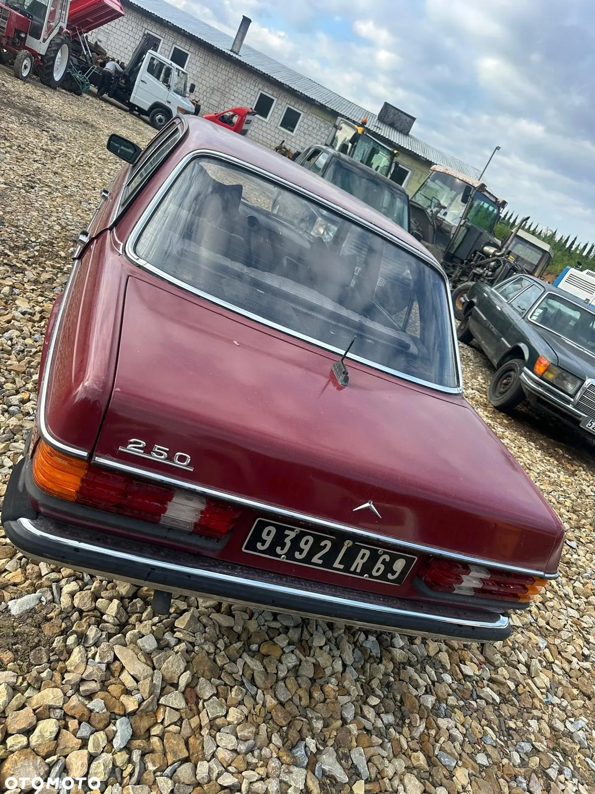 Mercedes-Benz W123 - 2