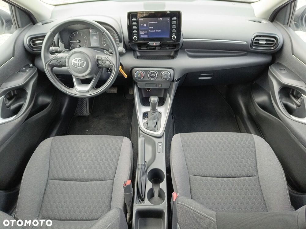 Toyota Yaris 1.5 Comfort CVT - 11