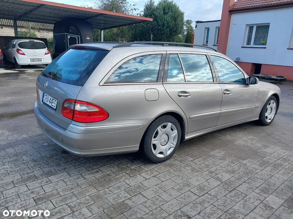 Mercedes-Benz Klasa E - 4