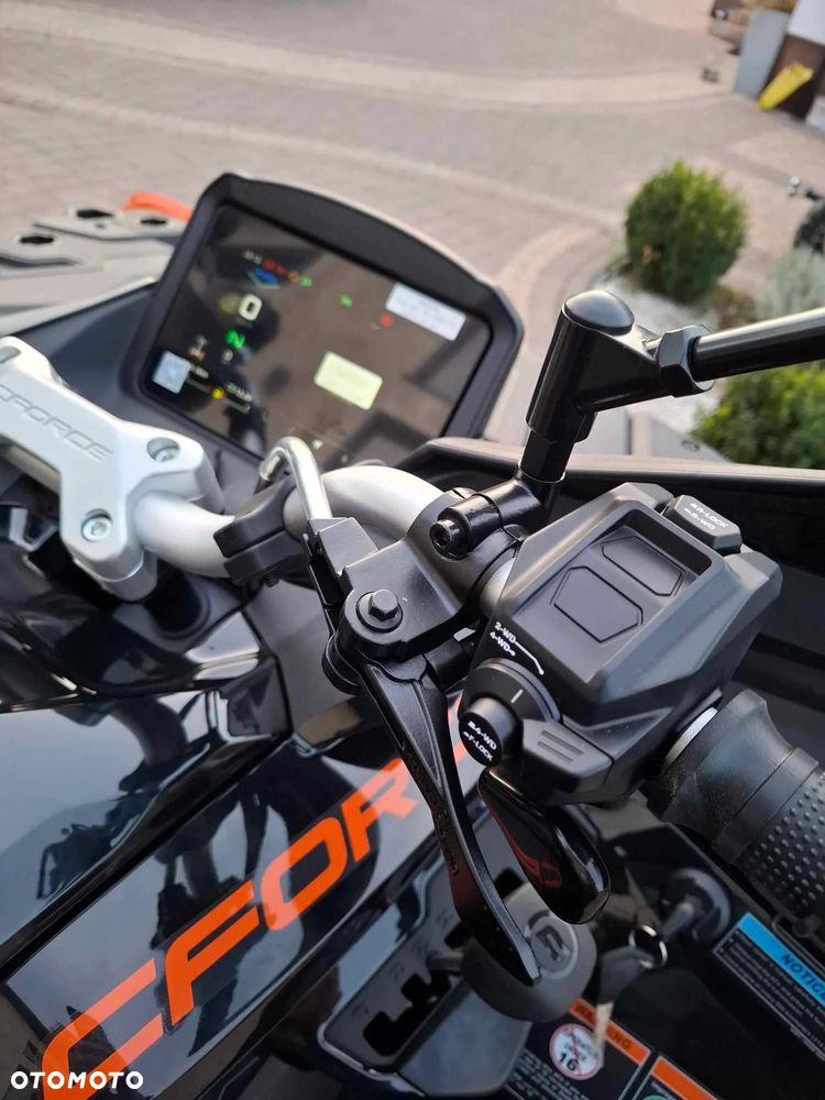 CFMoto CForce - 11