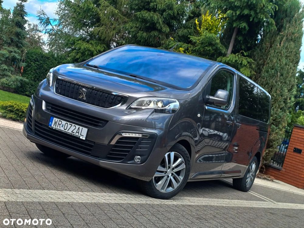 Peugeot Traveller - 1