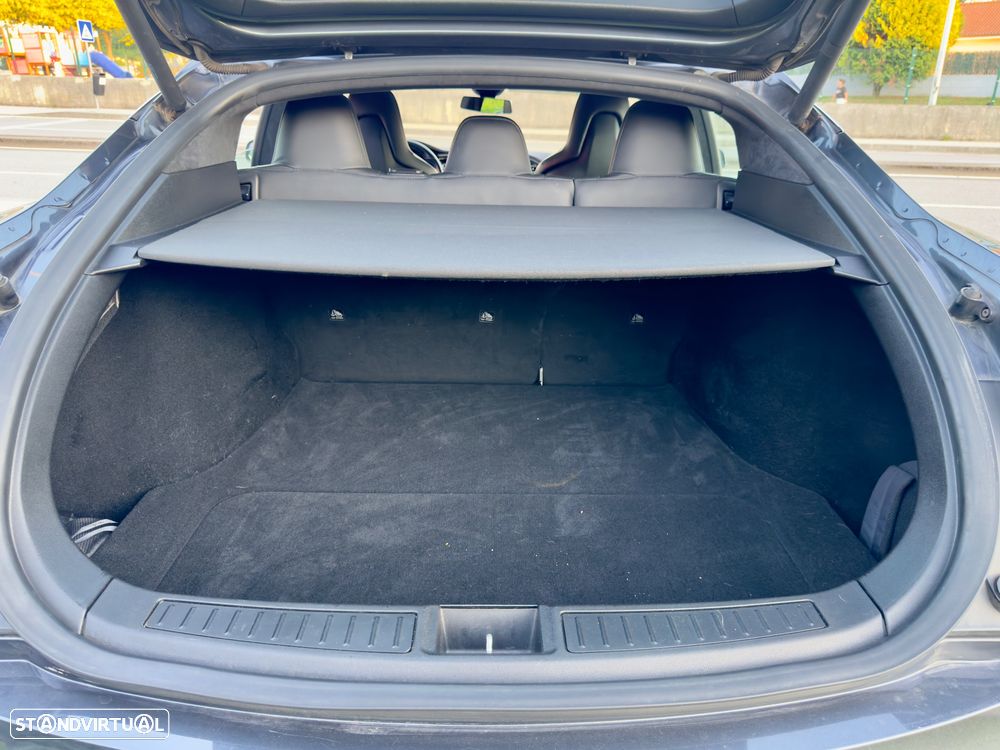 Tesla Model S 85D AWD - 32