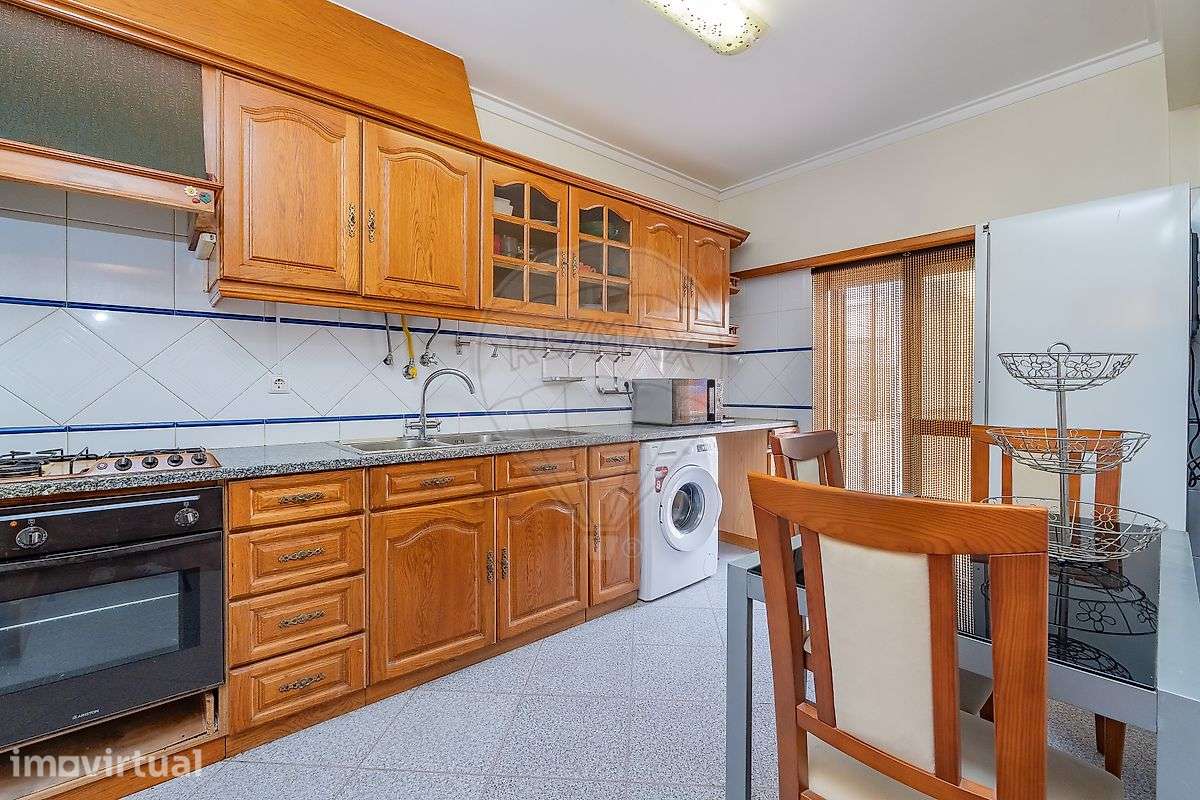 Apartamento T2 para arrendamento - Grande imagem: 3/23