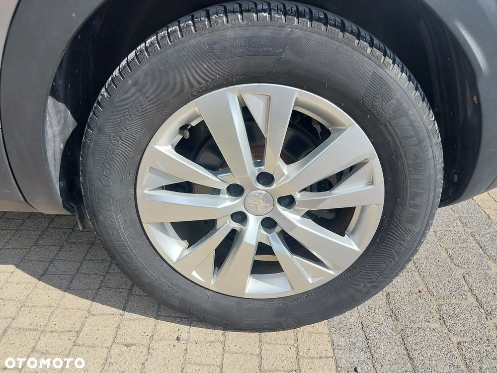 Peugeot 3008 BlueHDi 130 Stop & Start Active - 26