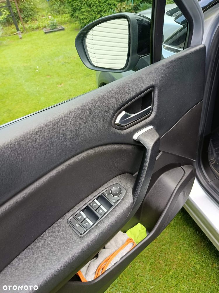 Renault Captur 1.3 TCe mHEV Intens EDC - 18