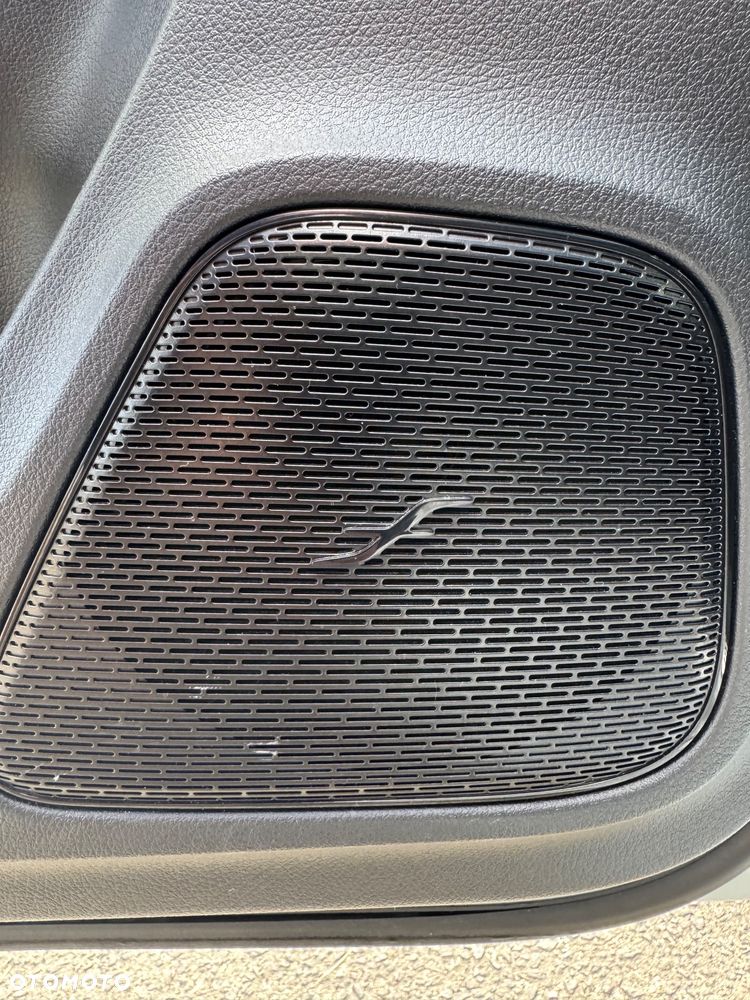 Mercedes-Benz CLA 200 7G-DCT AMG Line Advanced Plus - 24