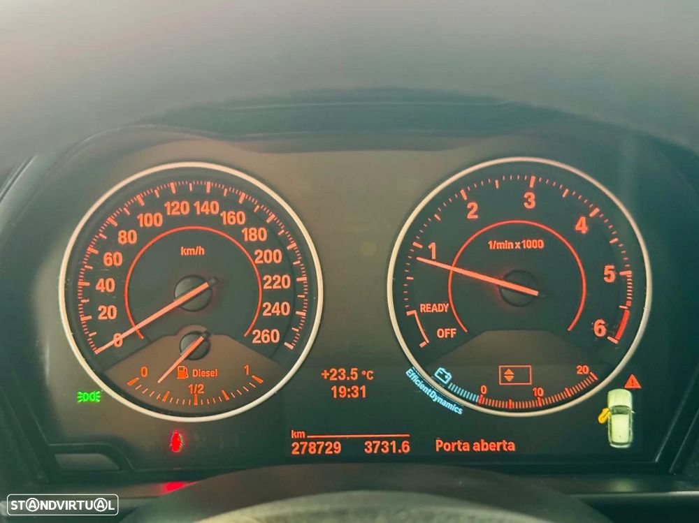 BMW 118 d Pack M - 25