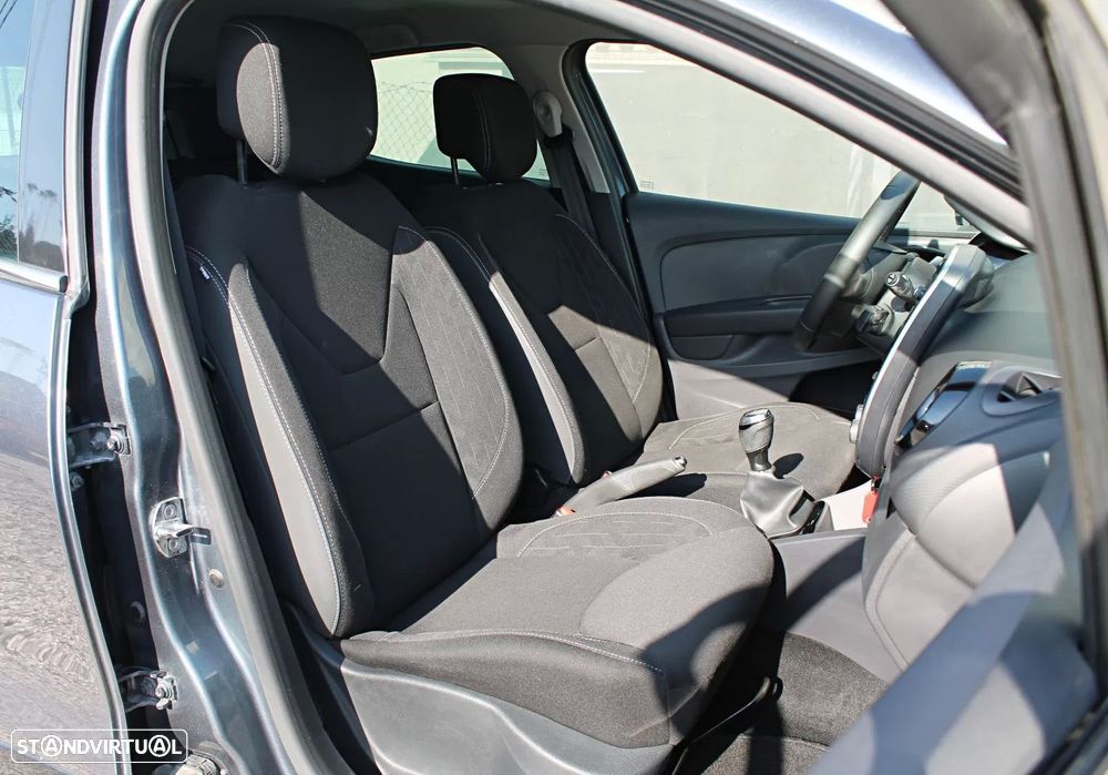 Renault Clio 0.9 TCe Limited - 13