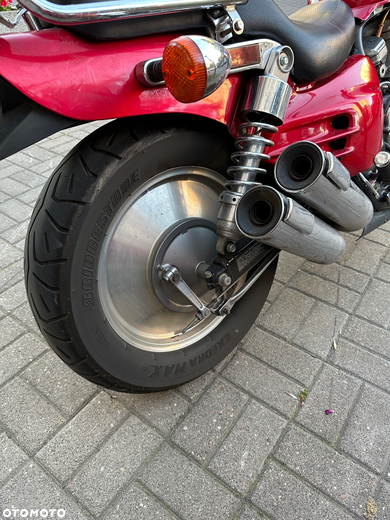 Honda VF - 10