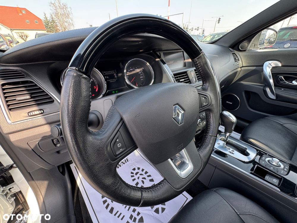 Renault Latitude - 23