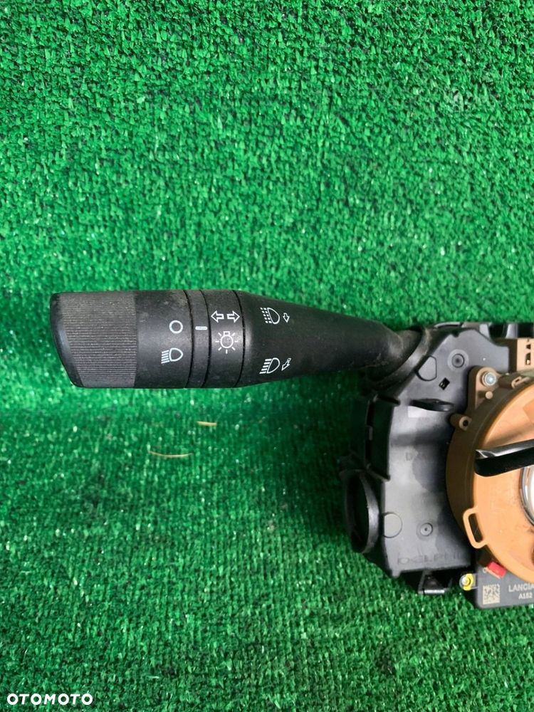 Przełączniki pod kierownice świateł manetka Fiat Doblo II Lift 7356211640 - 2