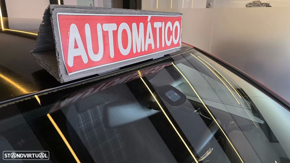 VW Golf 2.0 TSi GTI DSG - 33