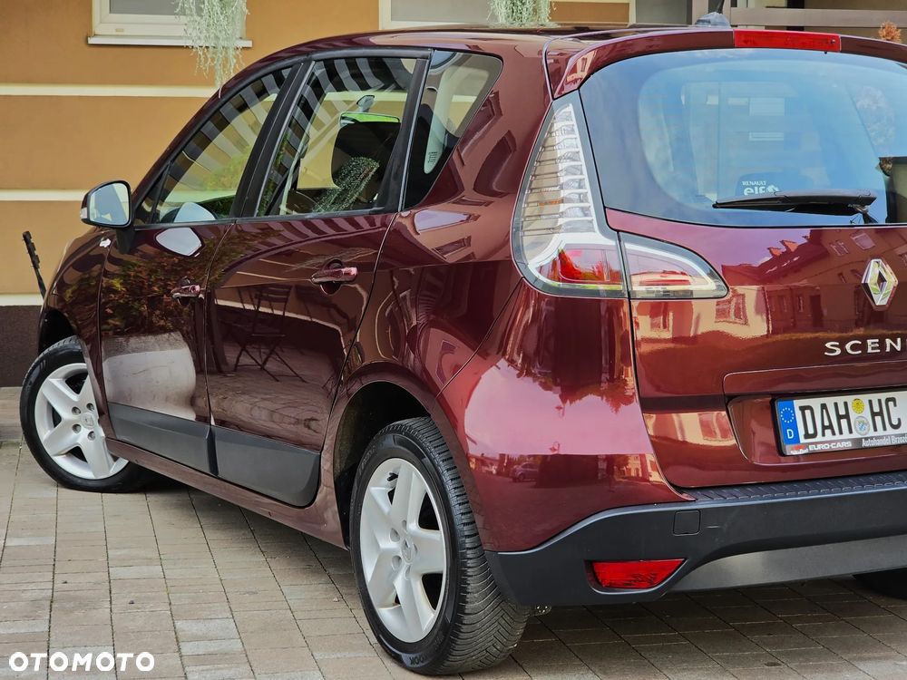 Renault Scenic 1.6 16V 110 TomTom Edition - 25