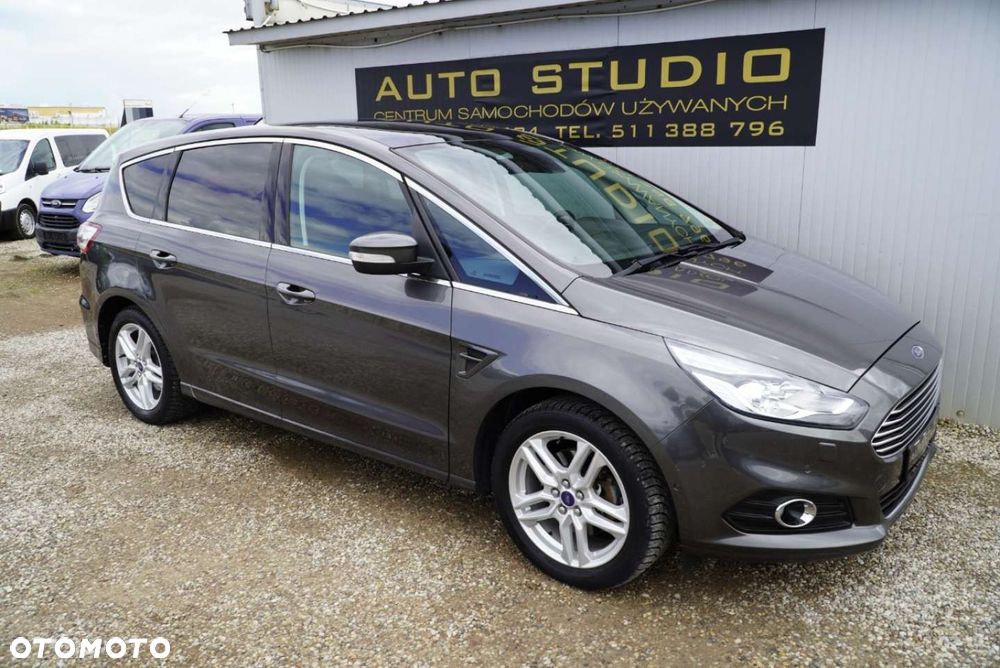 Ford S-Max 1.5 Eco Boost Start-Stopp Titanium - 2