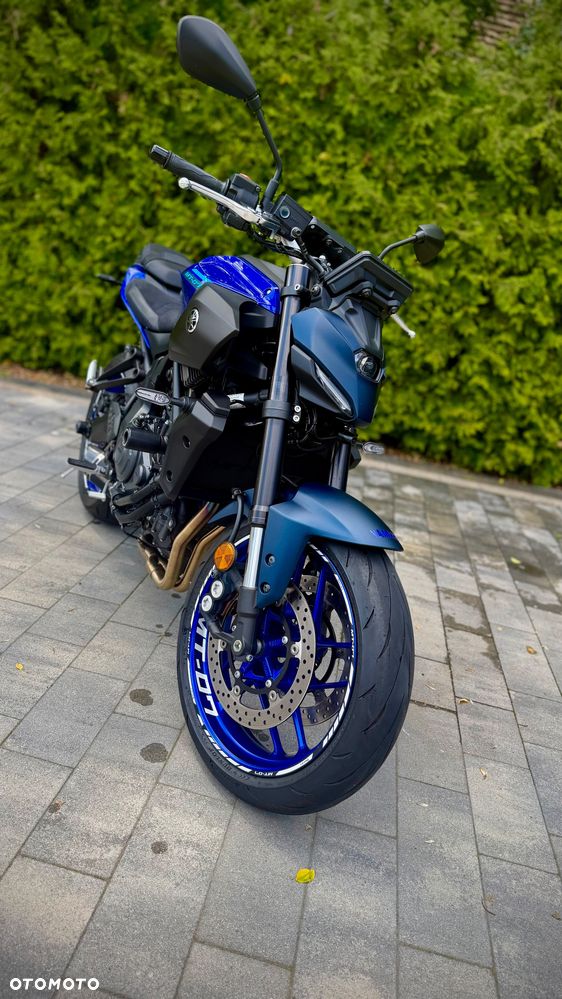 Yamaha MT - 8