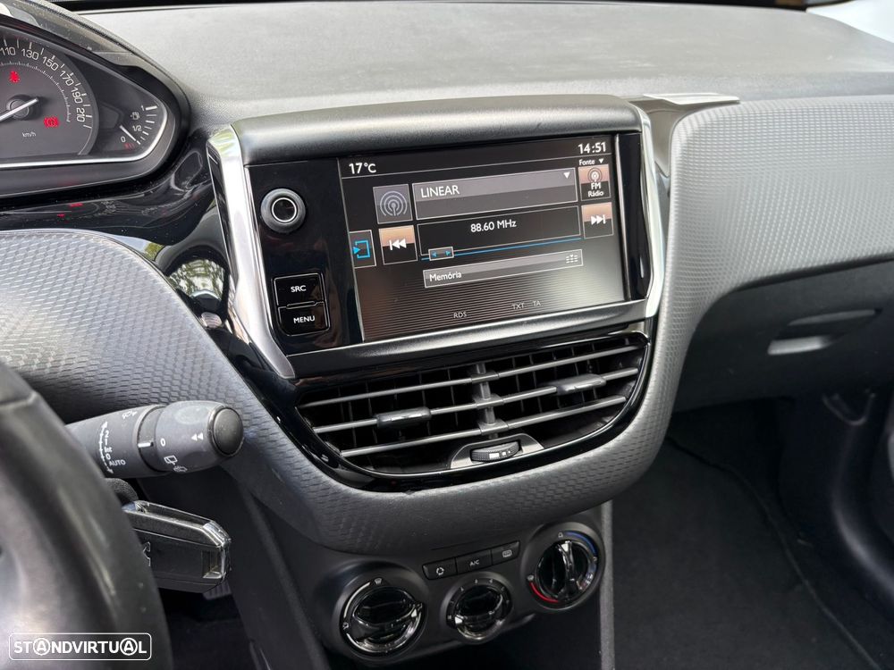 Peugeot 2008 1.2 PureTech Style - 7