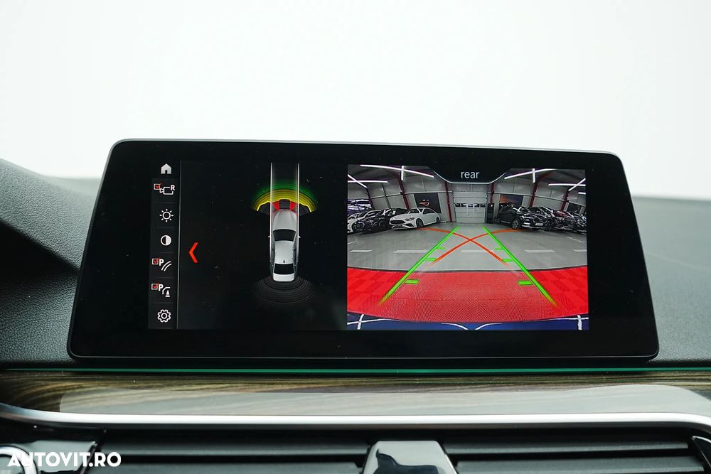 BMW Seria 5 530i xDrive Aut. Sport Line - 27