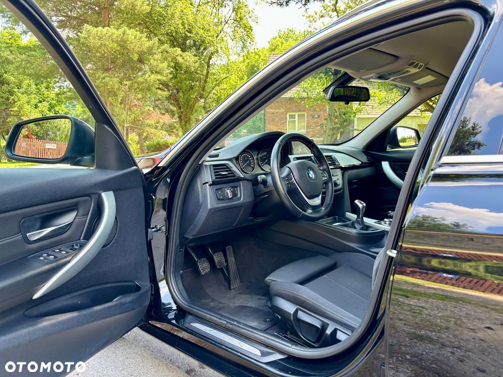 BMW Seria 3 316i Modern Line - 15