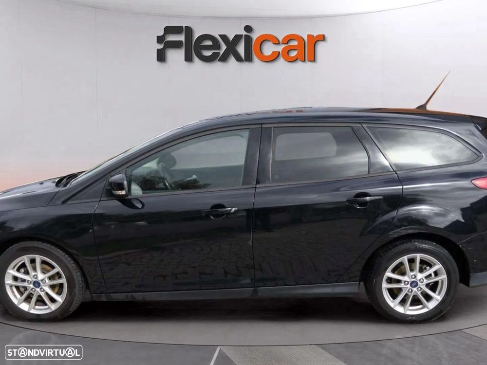 Ford Focus SW 1.0 EcoBoost Business - 4