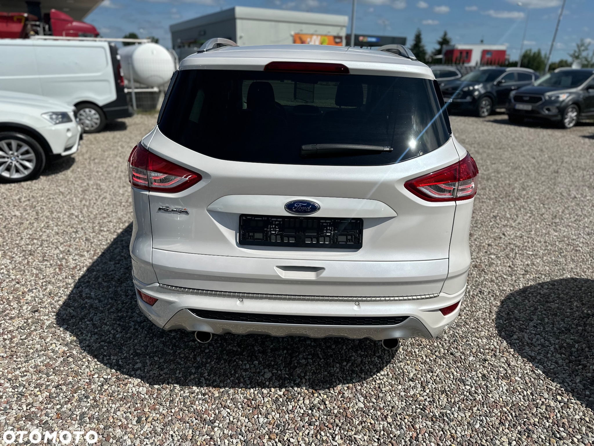 Ford Kuga 2.0 TDCi 4WD Titanium Plus - 4