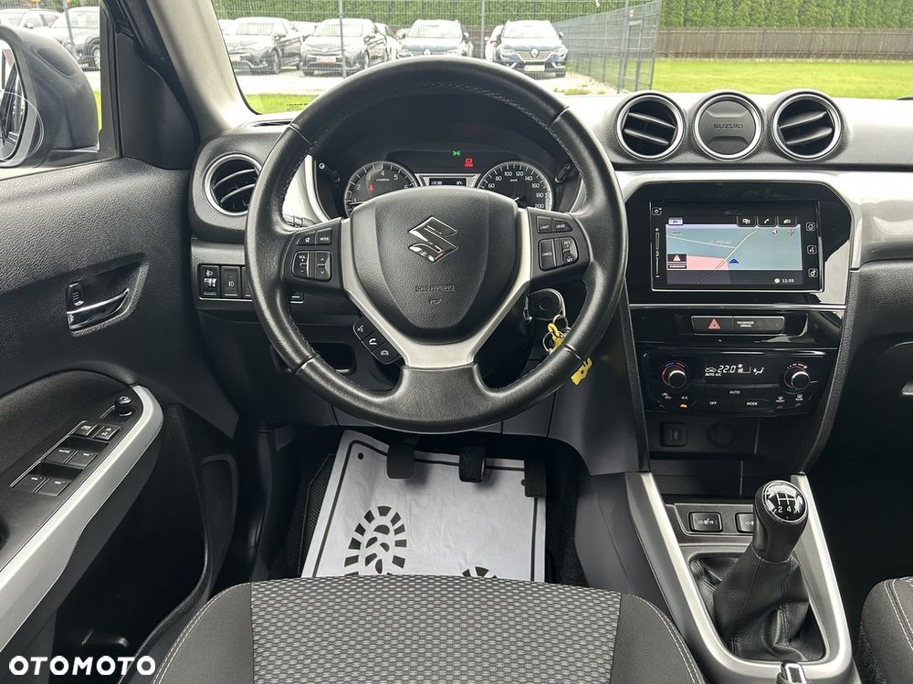Suzuki Vitara 1.6 Premium 2WD - 6