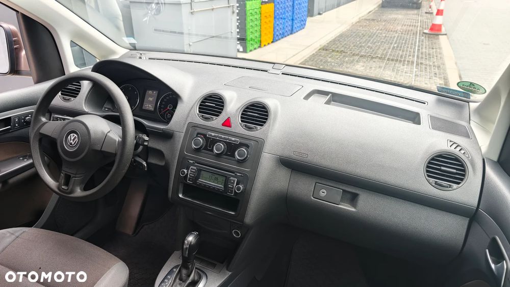 Volkswagen Caddy Maxi Trendline DSG - 21
