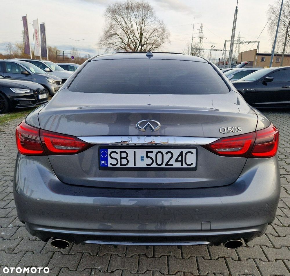 Infiniti Q50 - 16
