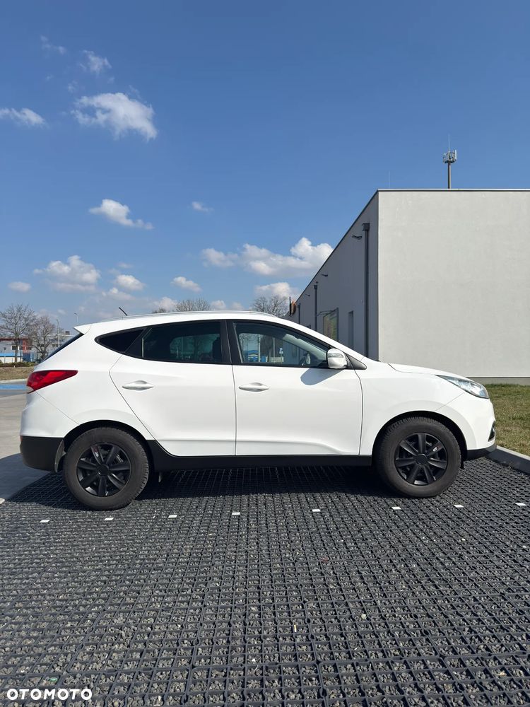 Hyundai ix35 1.6 2WD UEFA EURO 2012 Edition - 29