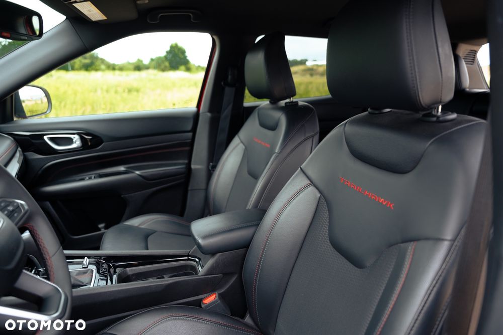Jeep Compass - 8