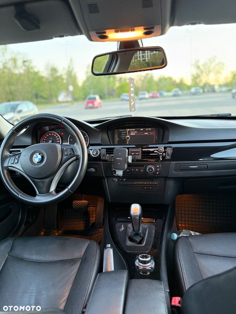 BMW Seria 3 320d DPF - 11