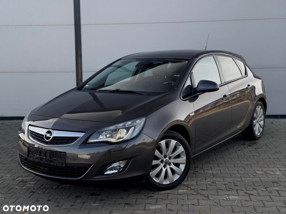 Opel Astra 1.4 Turbo Edition - 2