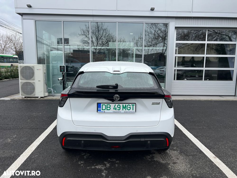 MG MG4 EV 51 kWh Explore - 9