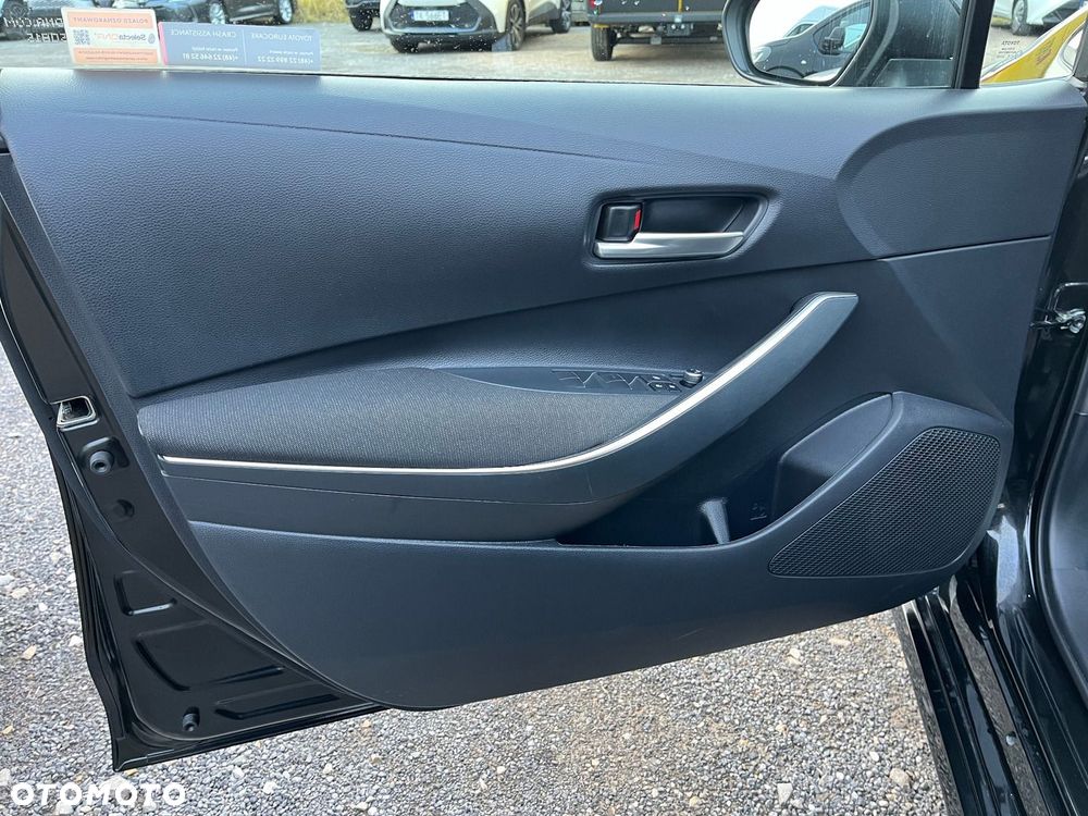 Toyota Corolla 1.8 Hybrid Comfort - 26