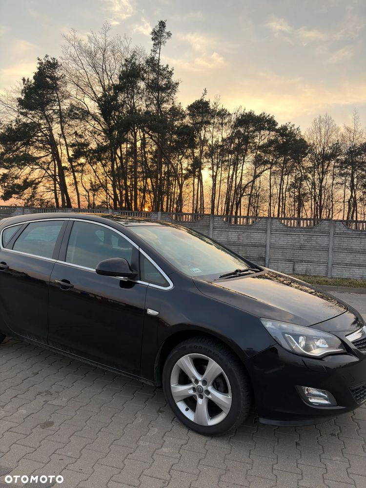 Opel Astra 1.4 T Cosmo - 3