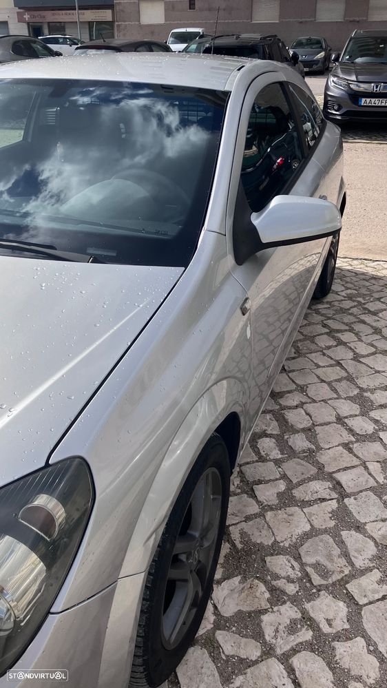 Opel Astra GTC 1.3 CDTI - 4