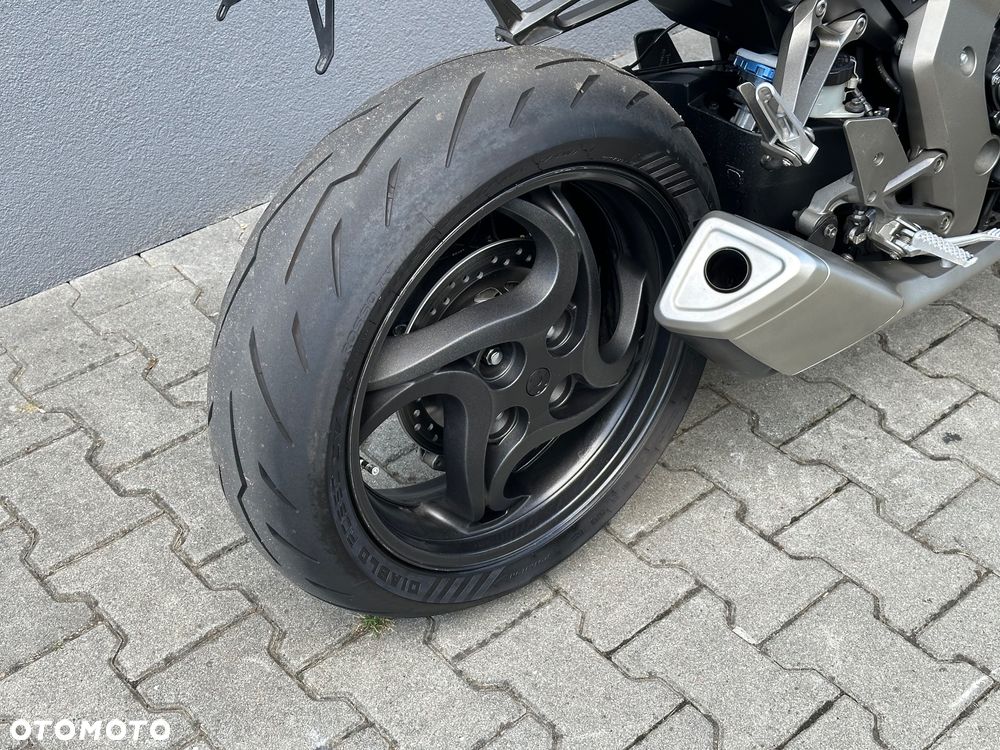 Honda CB - 25