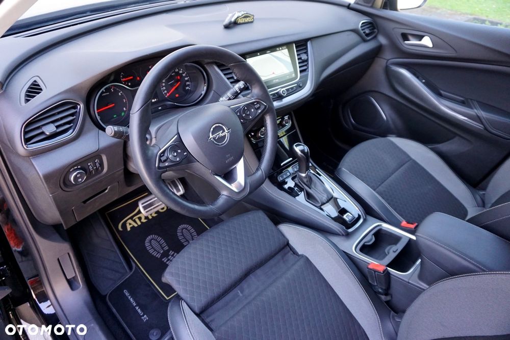 Opel Grandland X 1.6 T Ultimate S&S - 25