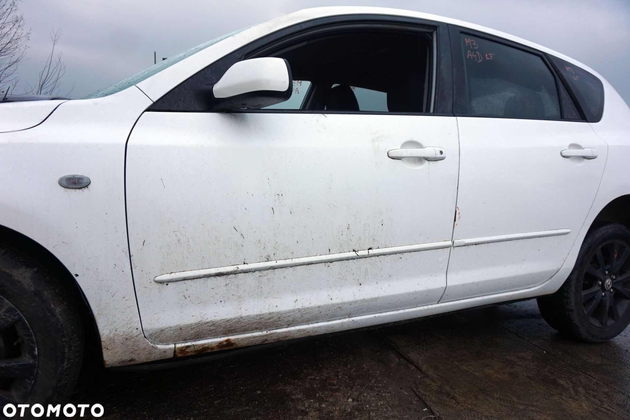 DRZWI PRZEDNIE LEWE 3 I BK LIFT 5D HB A4D  BIAŁY MAZDA 2006-2009 - 2