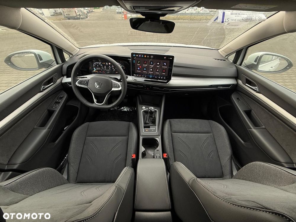 Volkswagen Golf - 12