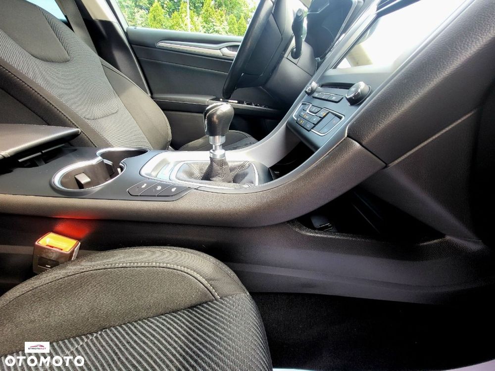 Ford Mondeo - 29
