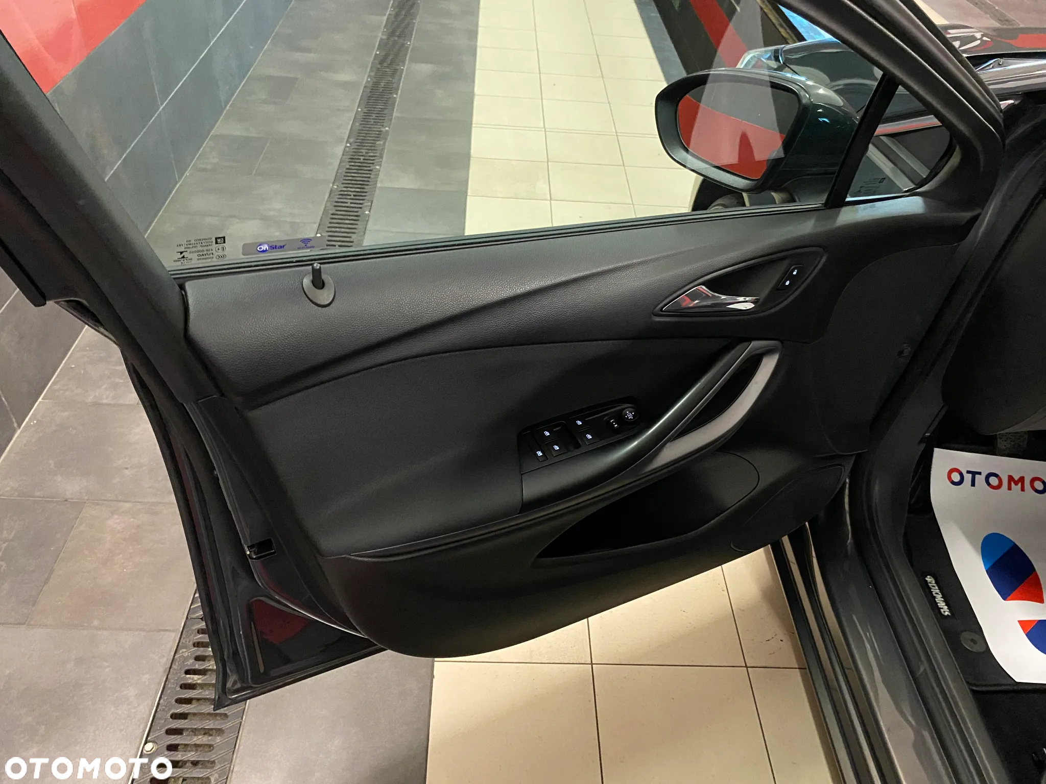 Opel Astra V 1.4 T Dynamic - 20