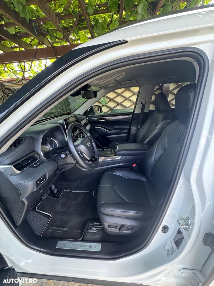 Toyota Highlander 2.5 L Dynamic Force 248CP Executive Pearly - 11