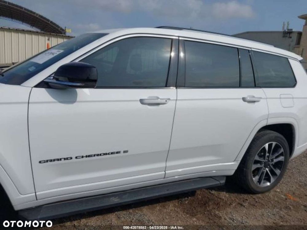 Jeep Grand Cherokee - 2