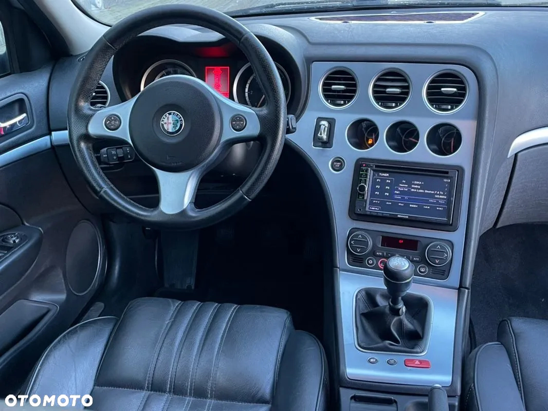 Alfa Romeo 159 2.4JTDM Distinctive - 8