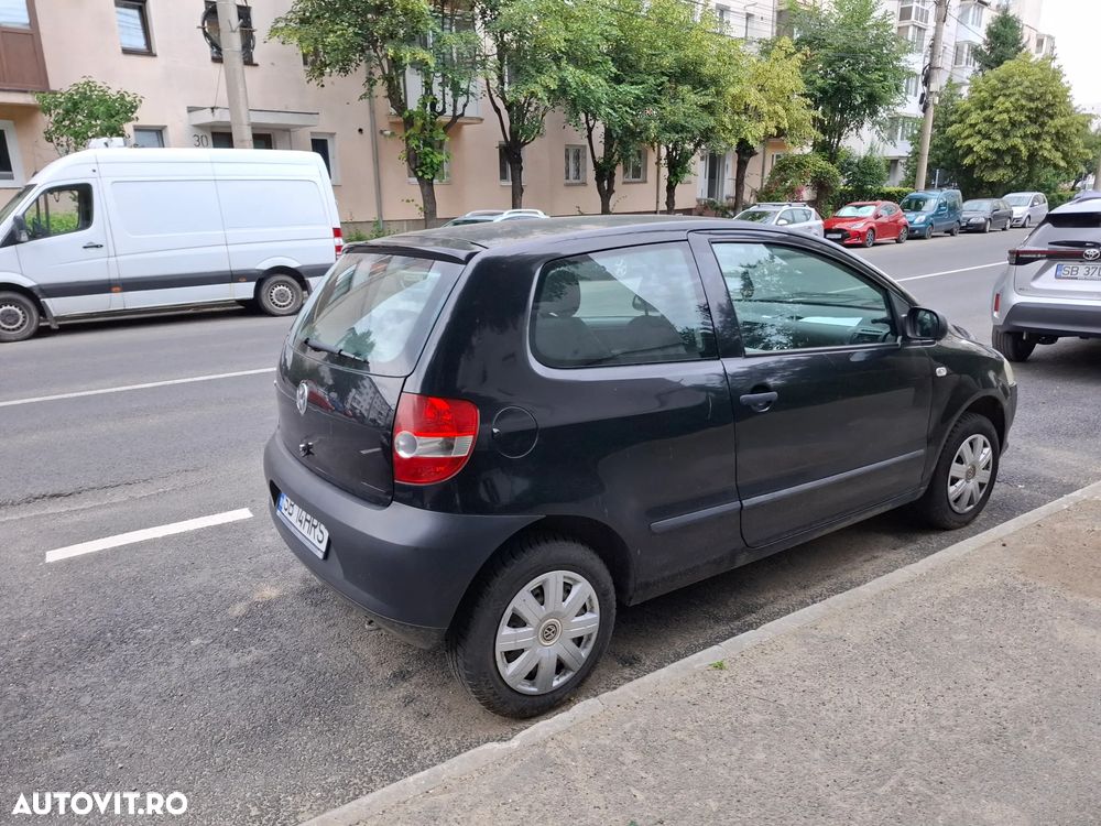 Volkswagen Fox - 3
