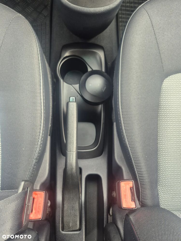 Hyundai i10 1.1 Classic - 19