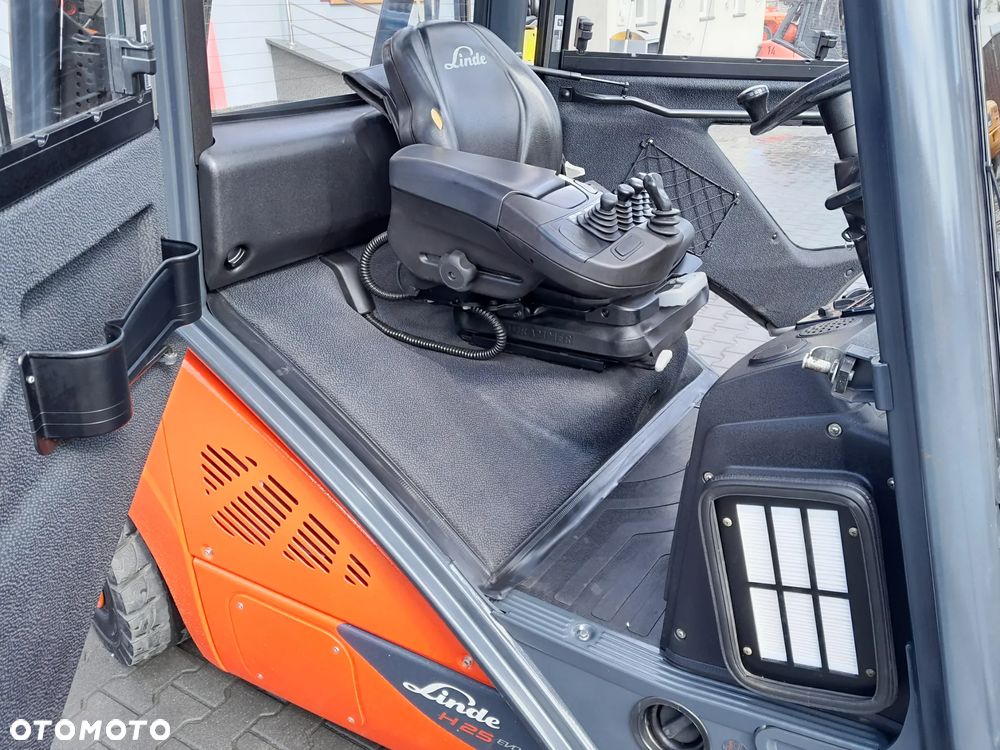 Linde H25D-02 - 7