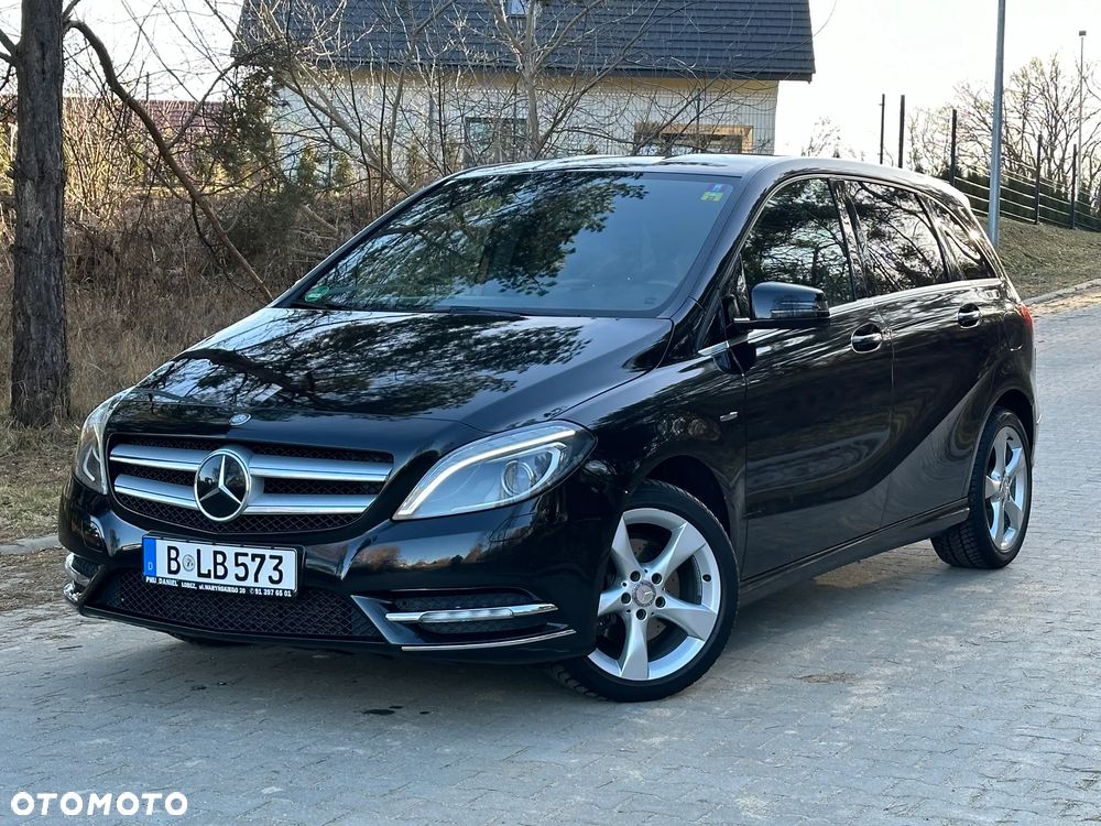 Mercedes-Benz Klasa B 180 CDI (BlueEFFICIENCY) - 3
