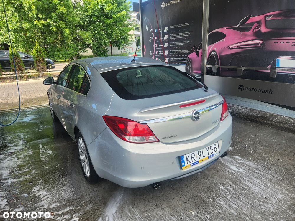 Opel Insignia 1.6 T Cosmo - 2