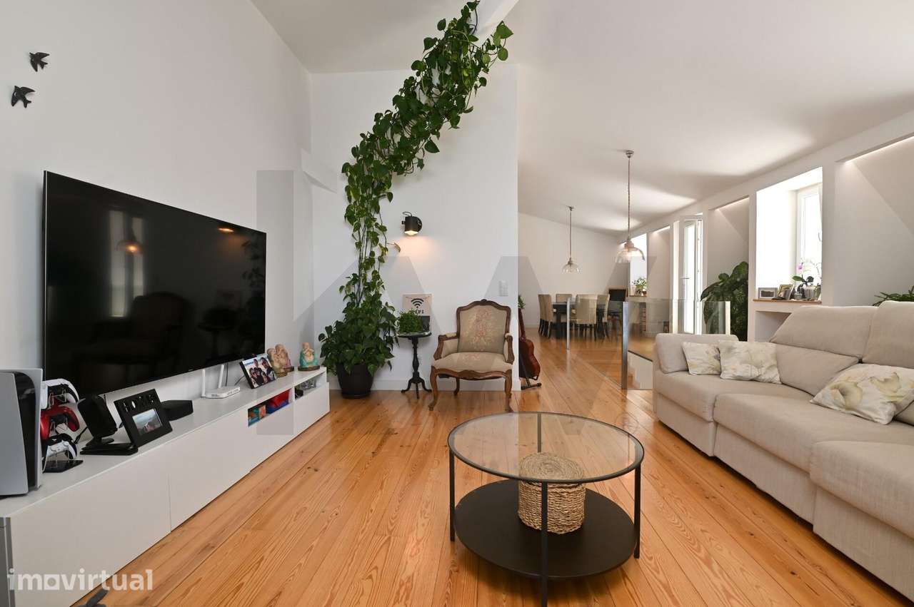 T3 Duplex em Algés com vista mar - Grande imagem: 3/27